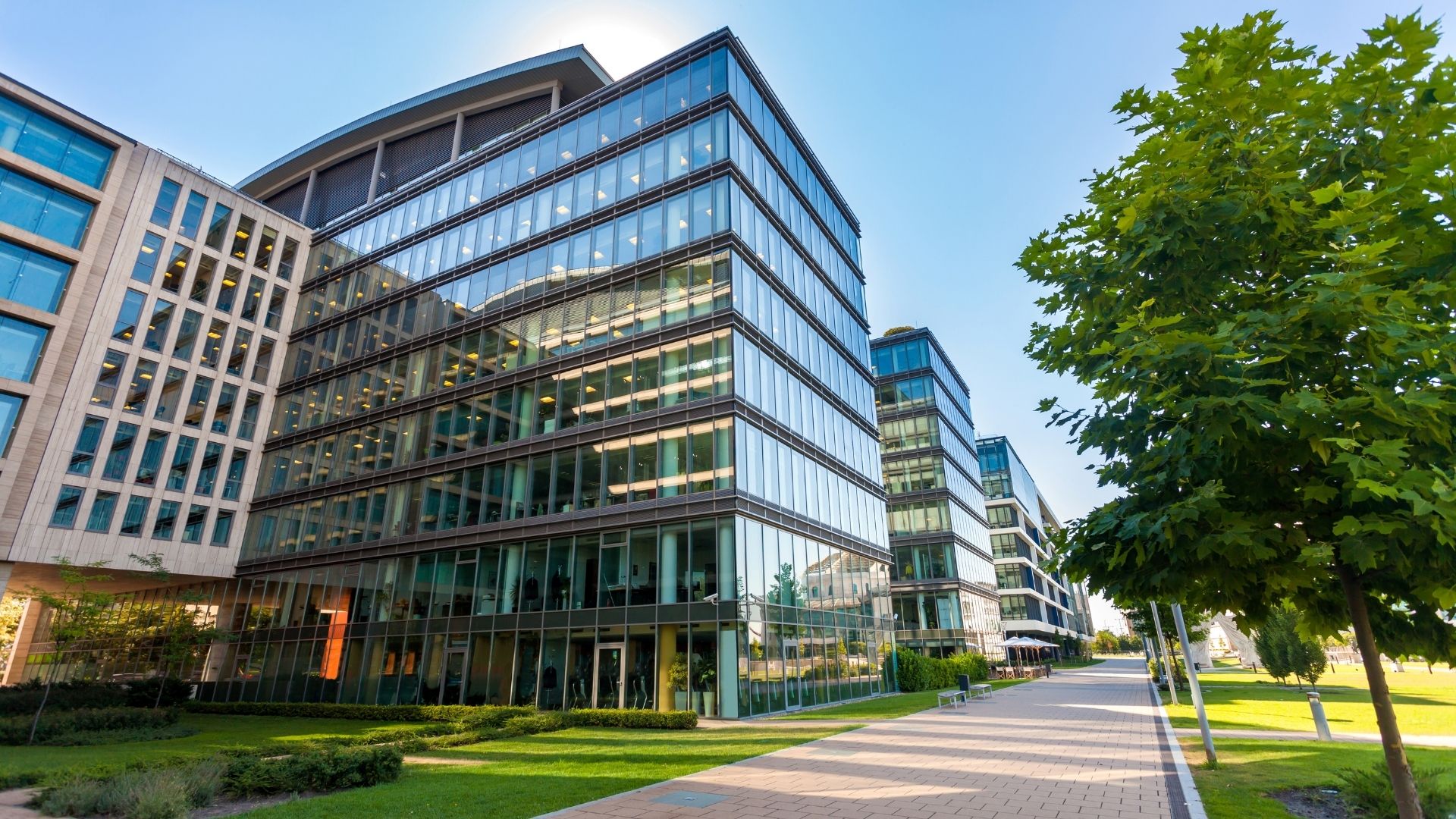 Bürogebäude